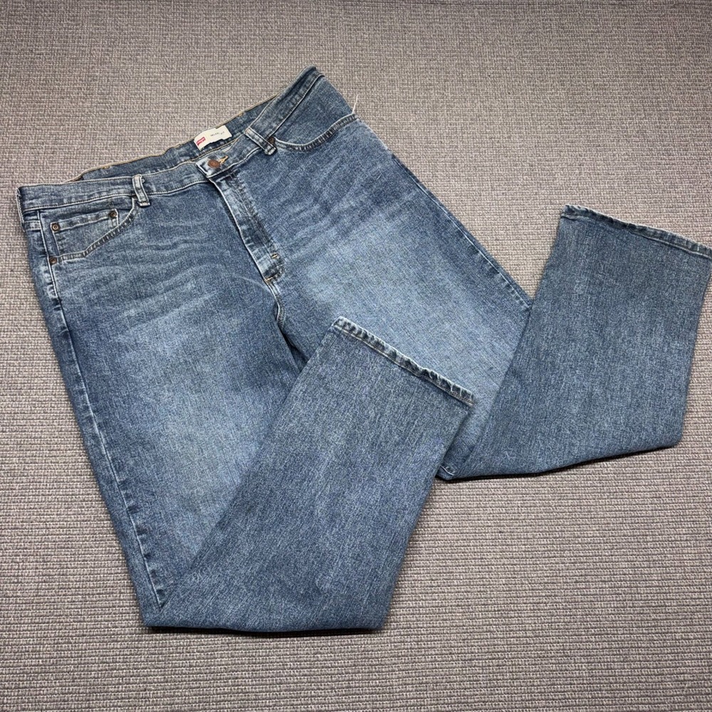 Wrangler Relaxed Fit Jeans 38x30 Medium Wash Denim 109TRLFSM 9513